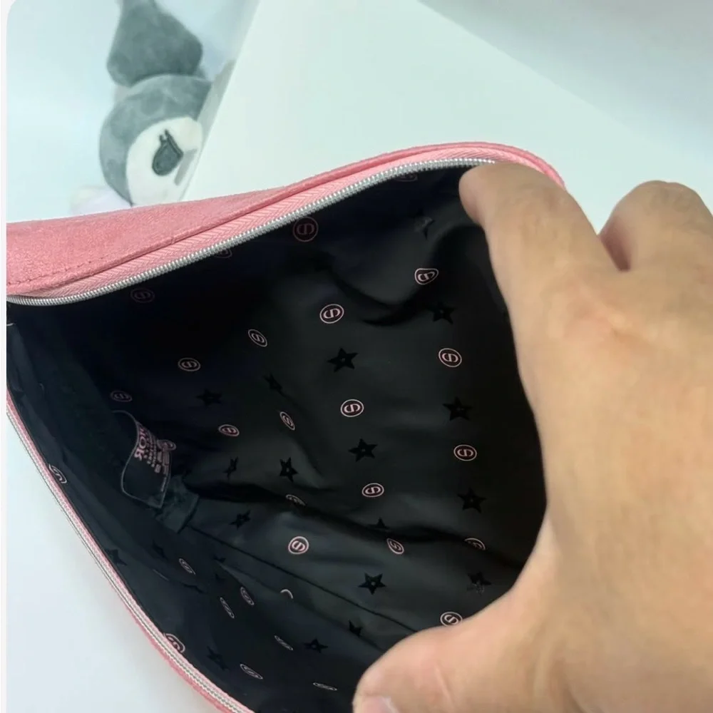 Dior Beaute Pink Cosmetic Bag - Picture 4 of 5
